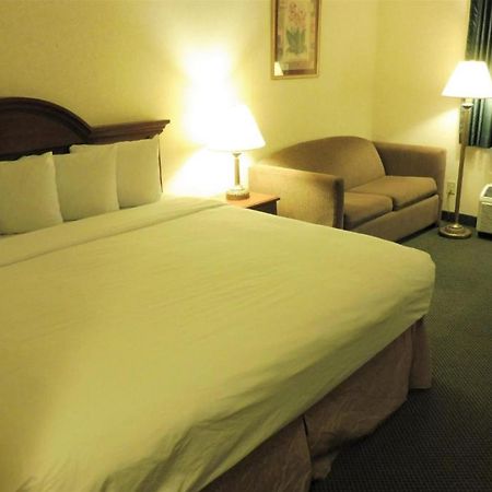 Red Roof Inn Norwich מראה חיצוני תמונה