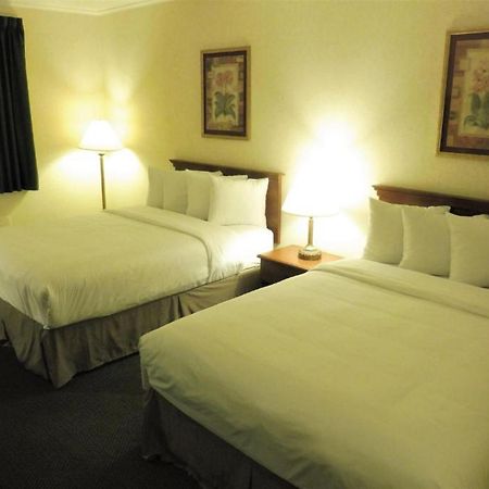 Red Roof Inn Norwich מראה חיצוני תמונה