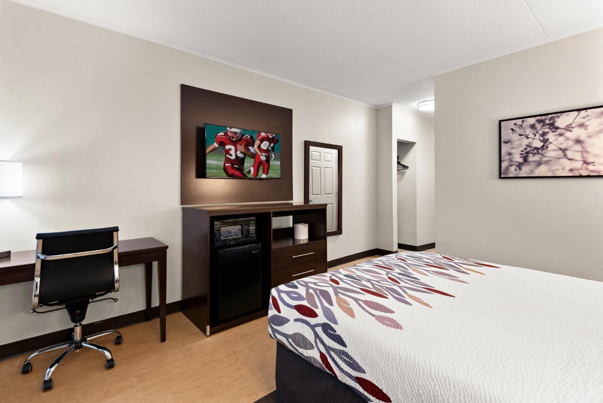 Red Roof Inn Norwich מראה חיצוני תמונה